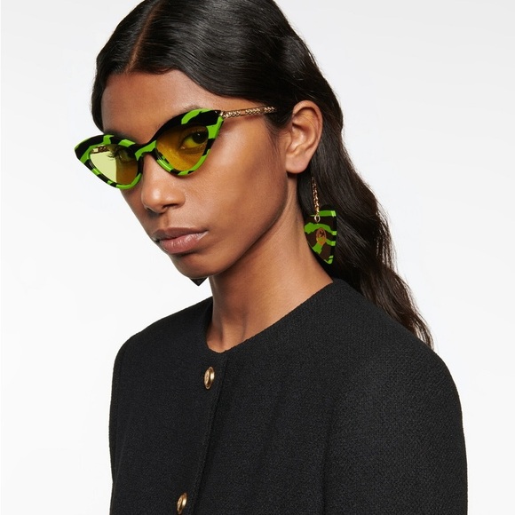 💯- New Authentic GG0978s 006 GUCCI Zebra-print cat-eye sunglasses - Picture 1 of 17